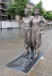 Women of Steel statue Sheffield