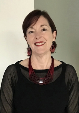 Amy Dempsey | Hachette UK